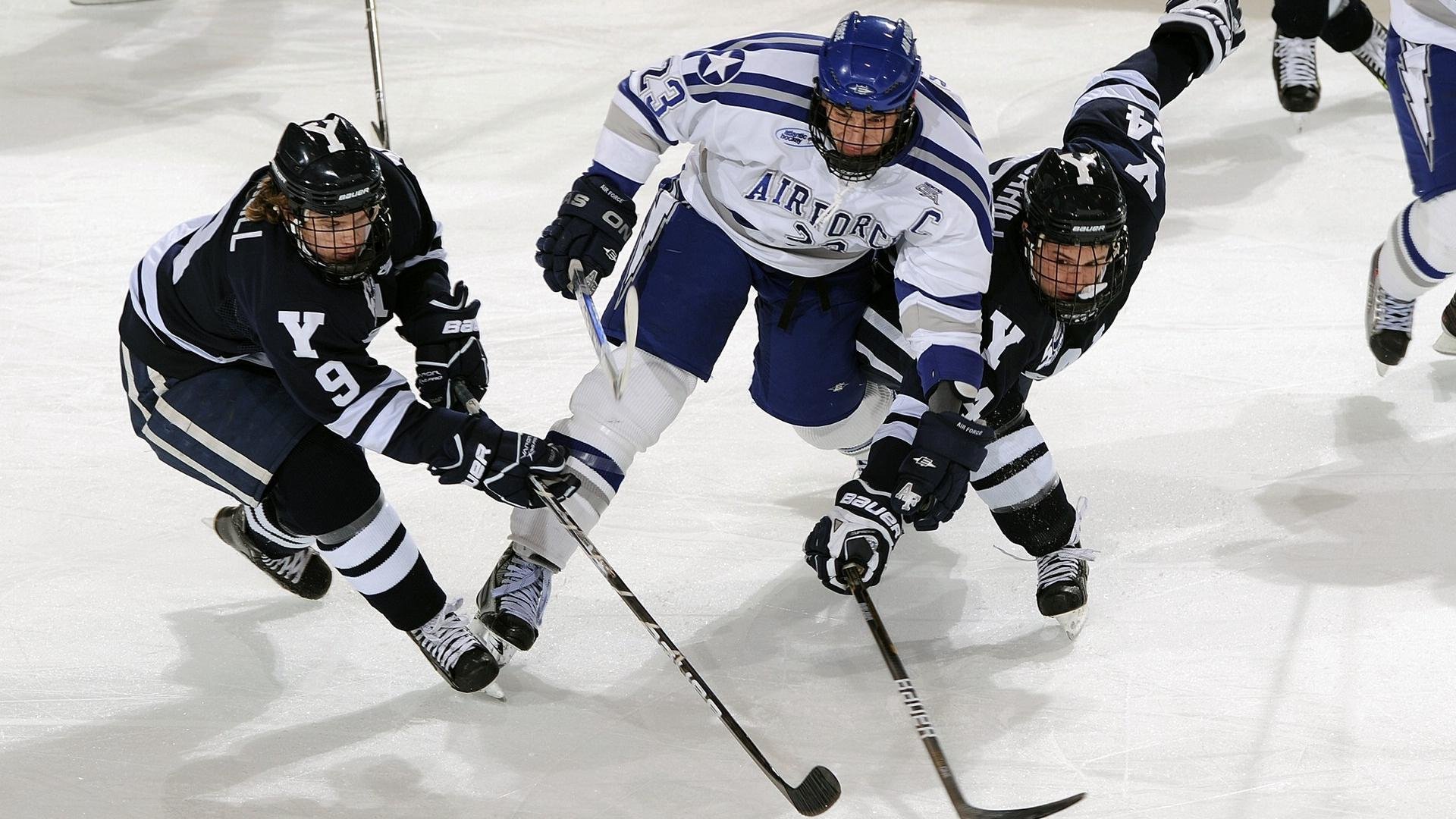 战术安排周密，比赛节奏激烈变化，一场比赛的战术分析